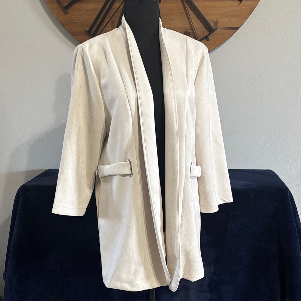 Messini Elegant Cream Women's 3/4 Sleeve Jacket